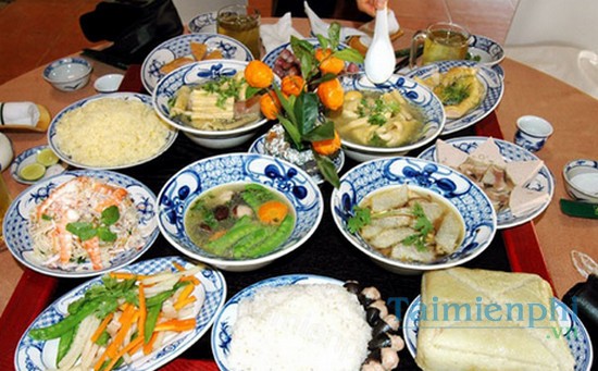 download van khan le tat nien